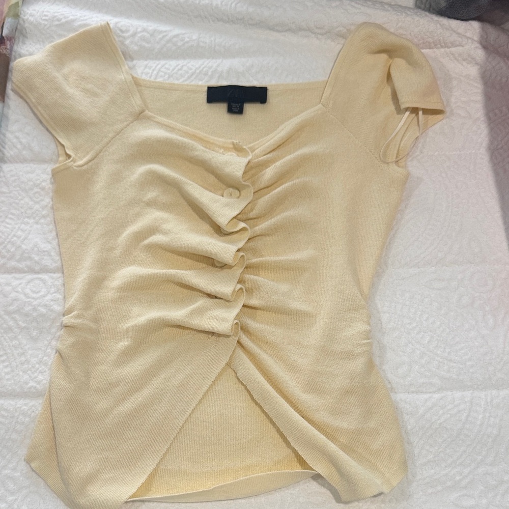 Zara Ruched Front Short Sleeve Top in Cream